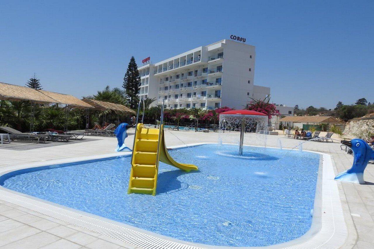 Szálloda Corfu Ajía Nápa